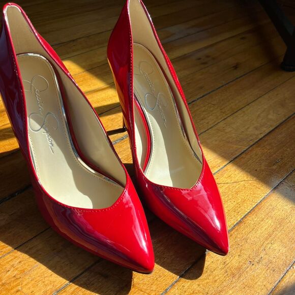 Jessica Simpson Heels Women's 7 Red Patent Leather Courts - Picture 3 of 7